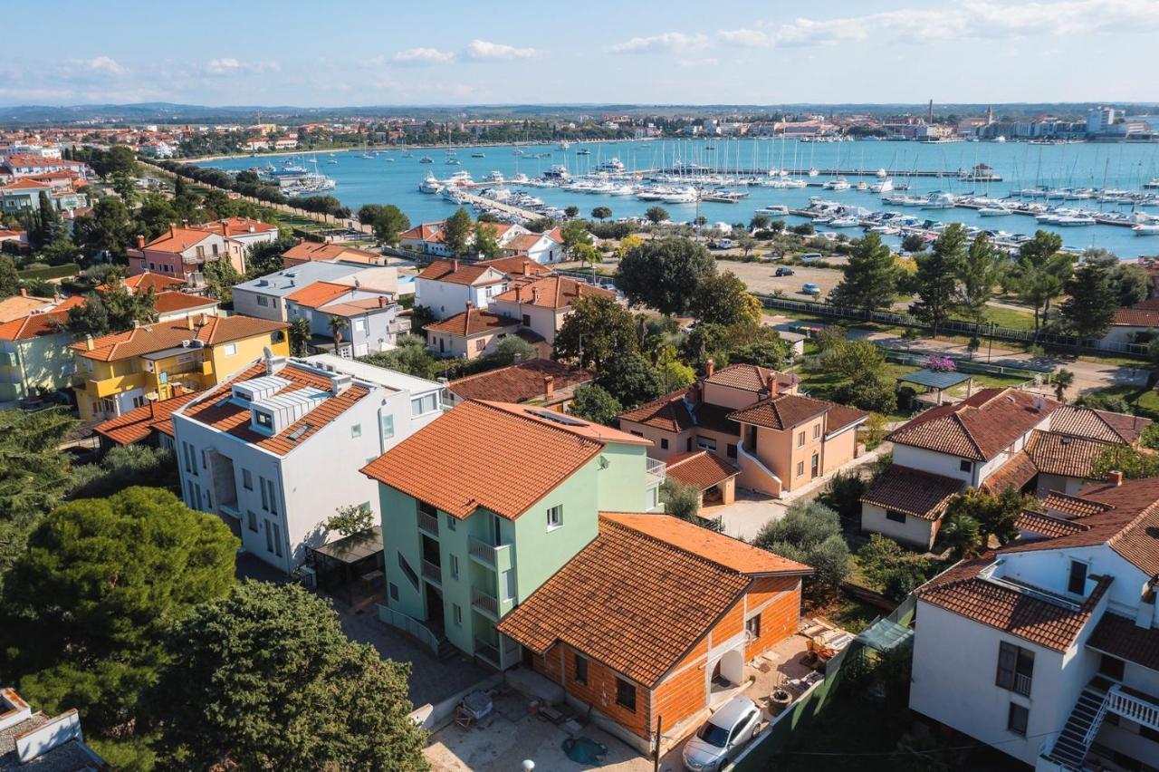 Andrea House With Apartments Umag Exteriör bild