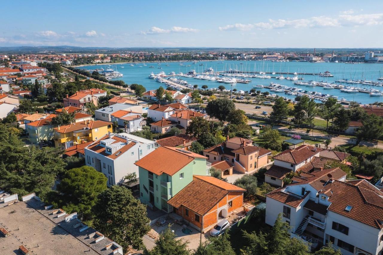 Andrea House With Apartments Umag Exteriör bild